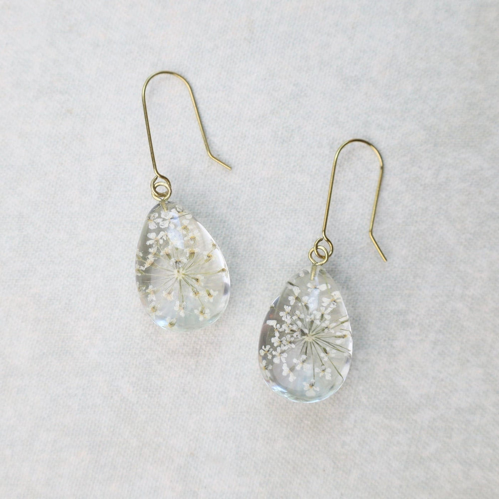 EAR-GPL Botanical Dew Drop White Queen Anne Lace Earrings