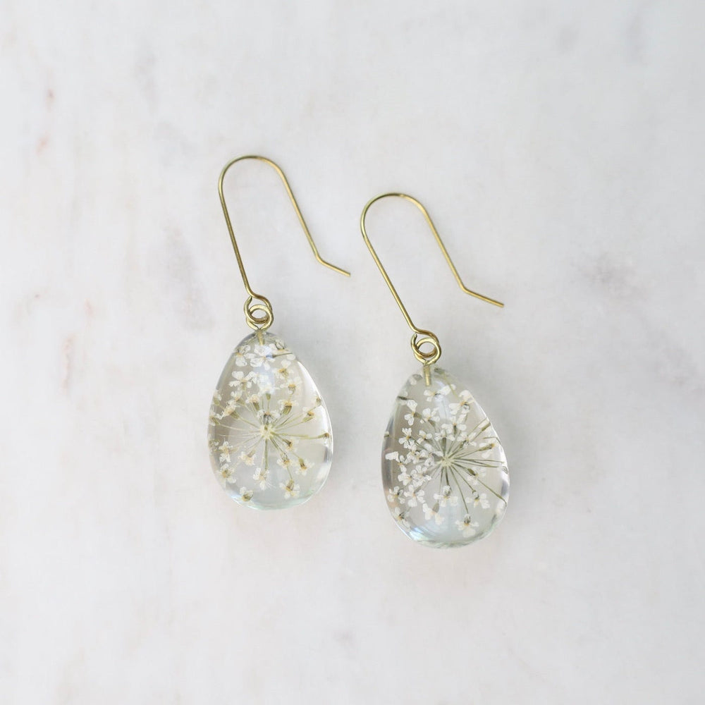 
                  
                    EAR-GPL Botanical Dew Drop White Queen Anne Lace Earrings
                  
                