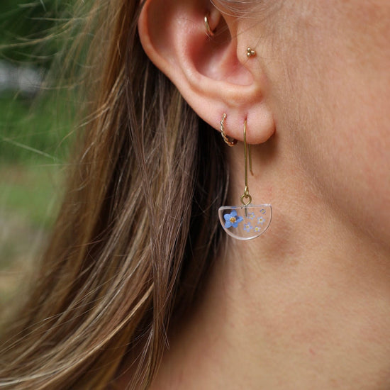 Load image into Gallery viewer, EAR-GPL Botanical Half Moon Forget Me Not Flower Earrings
