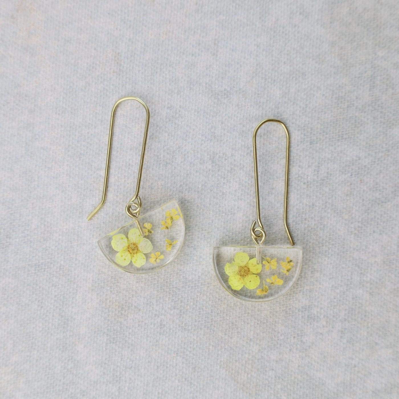 Load image into Gallery viewer, EAR-GPL Botanical Small Half Moon Yellow Flower Earrings
