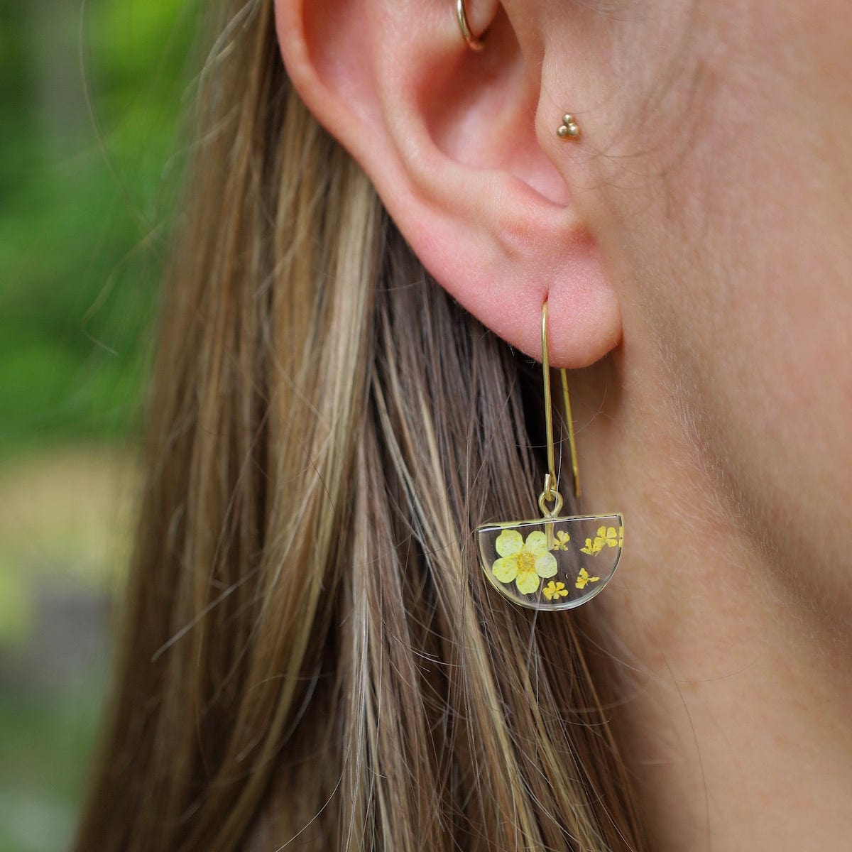EAR-GPL Botanical Small Half Moon Yellow Flower Earrings
