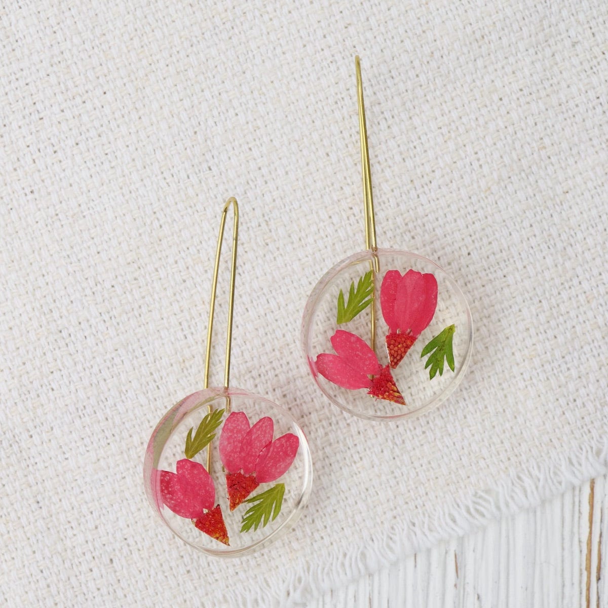 EAR-GPL Botanical Small November Birthday Full Moon Earrin