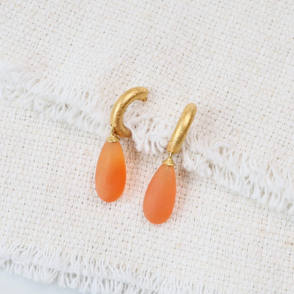 
                      
                        EAR-GPL CARNELIAN HUGGIE EARRING
                      
                    