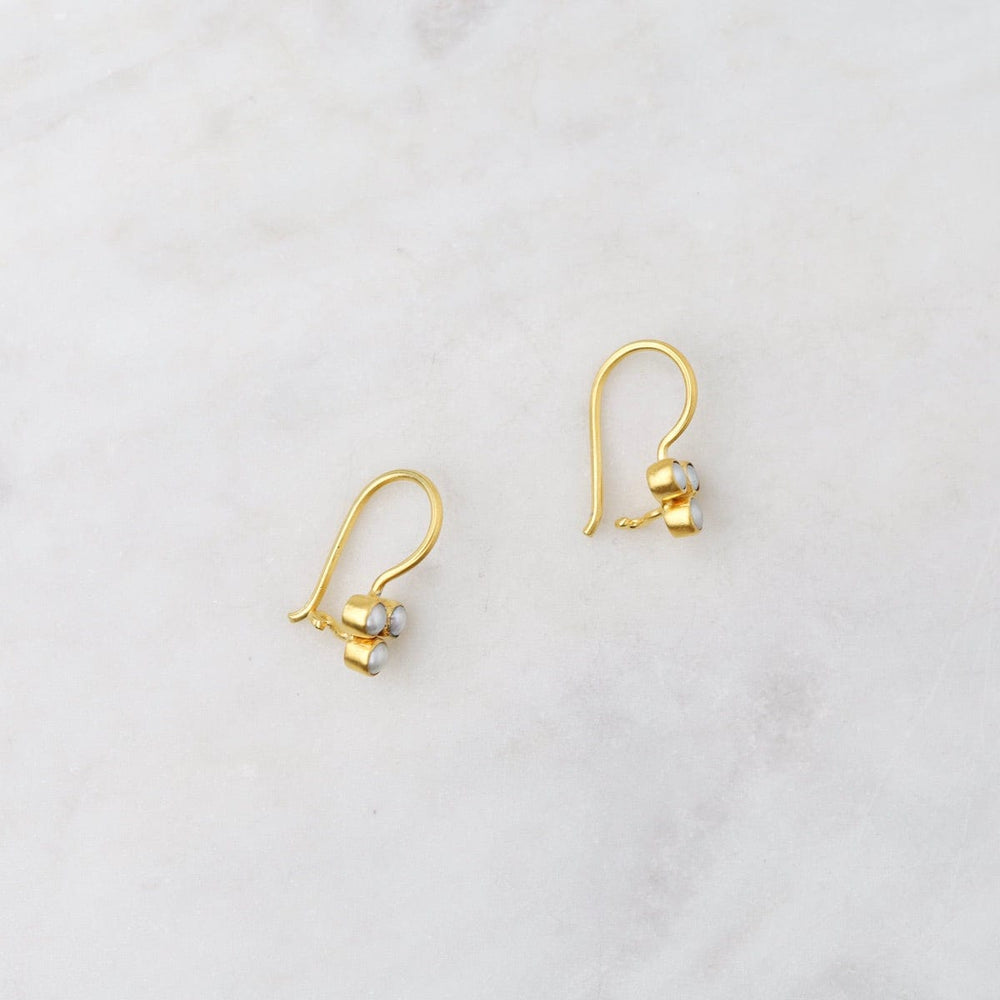 
                      
                        EAR-GPL Dainty Pearl Clover Drop Earring - Gold Plated Brass
                      
                    