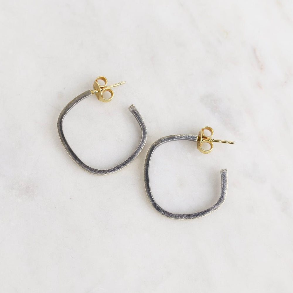 
                      
                        EAR-GPL Dark Rhodium And Gold Rectangular Hoops
                      
                    