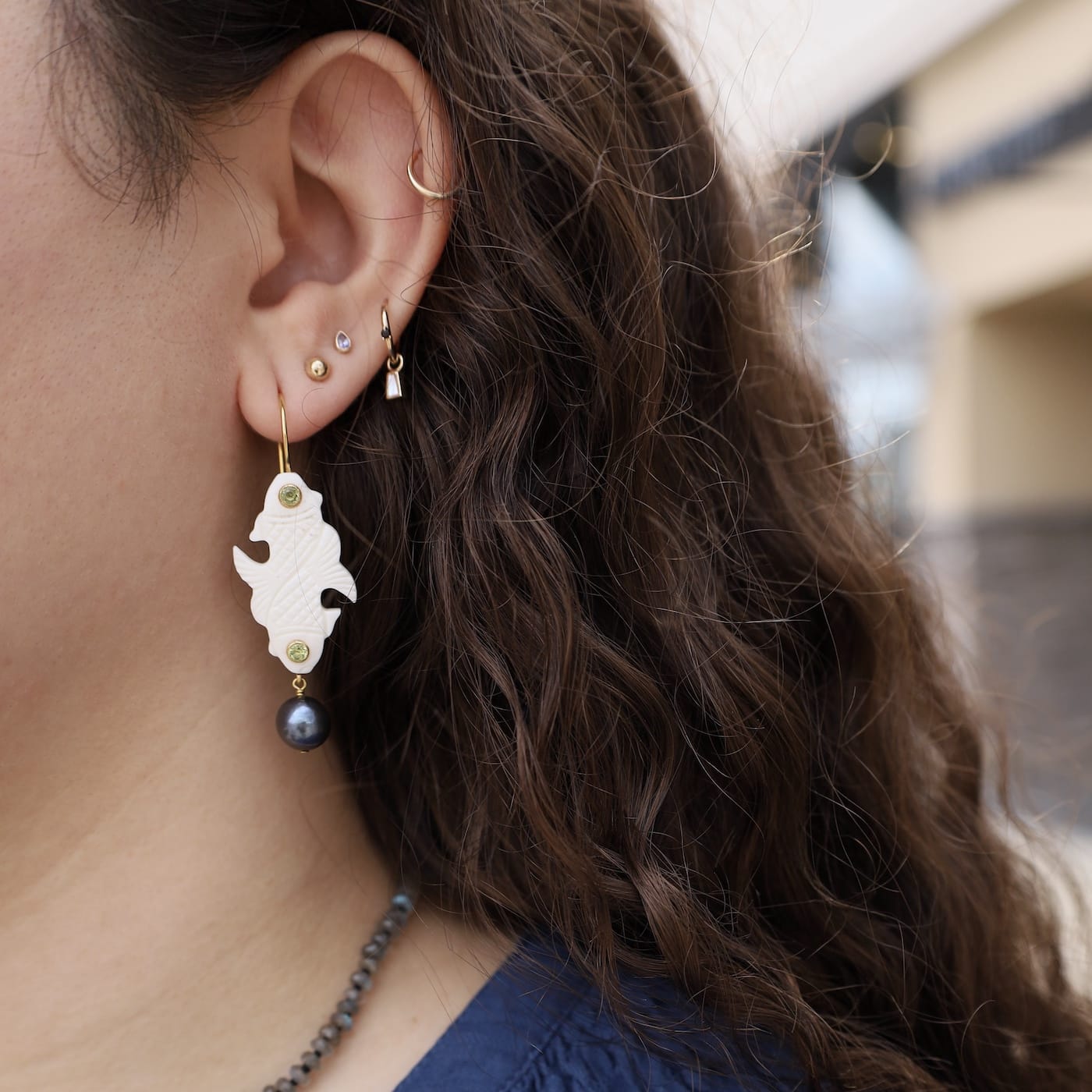 EAR-GPL Double Koi Pearl Drop Earrings Peridot