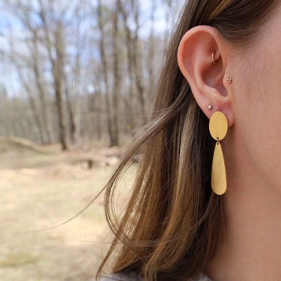 EAR-GPL EVA // Drop earrings - 18k gold plated stainless s