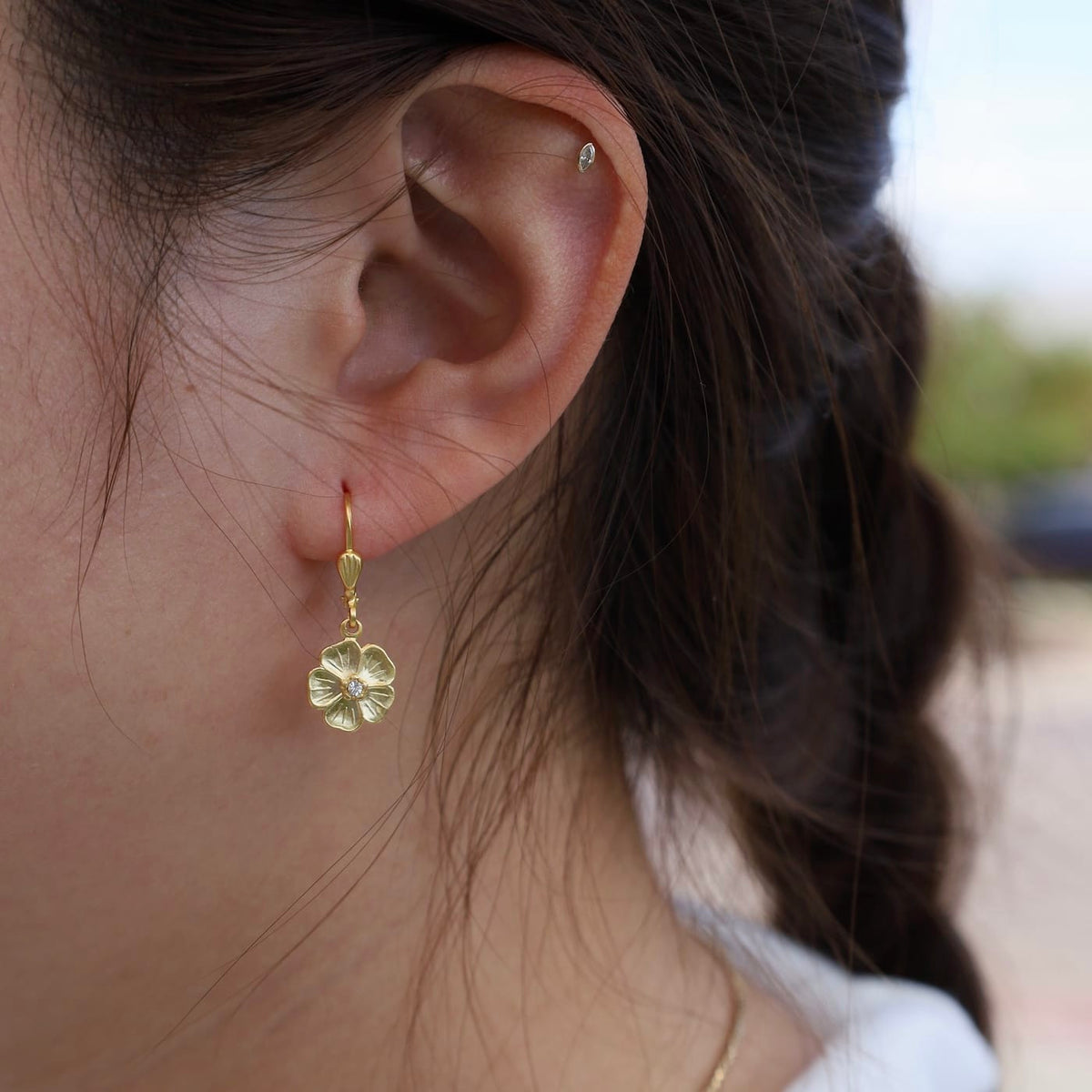 EAR-GPL Flower Crystal Earring - Gold Plate