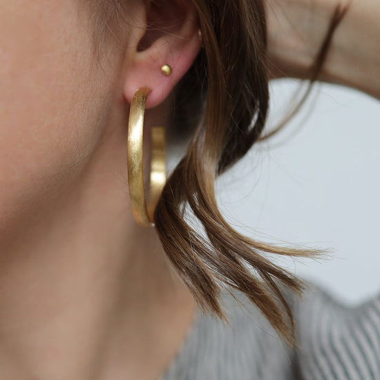 EAR-GPL Georgina Concave Hoop Earrings