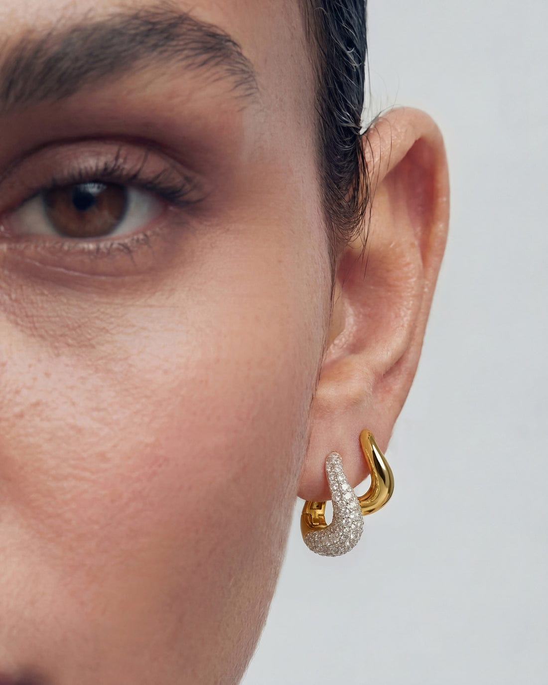 EAR-GPL Gold Bezel Organic Pebble & Round Huggie Hoop Earrings