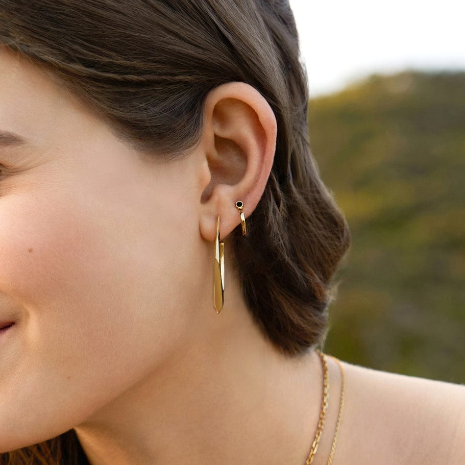 EAR-GPL Gold Black Agate Huggie Hoop Earrings