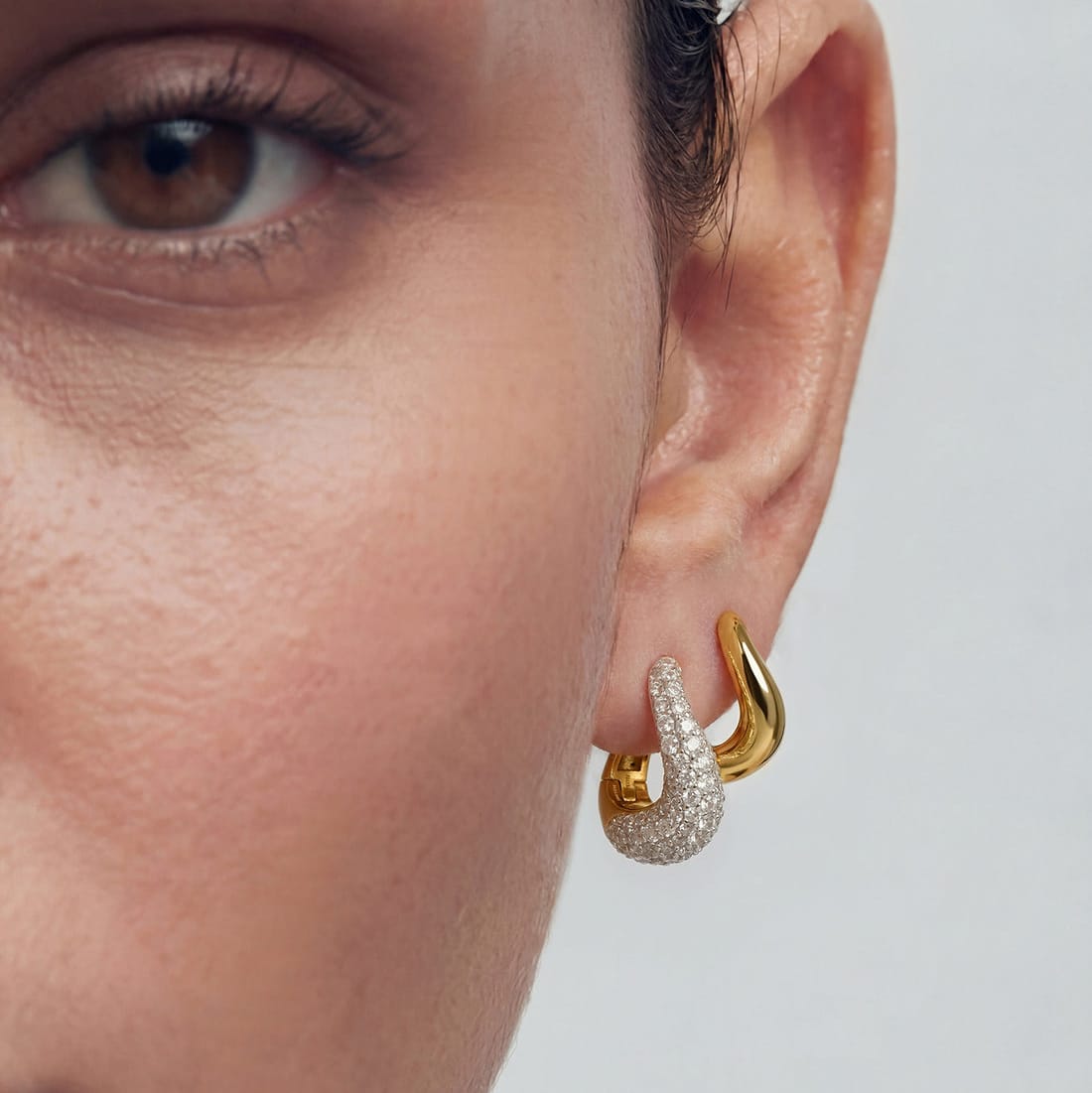 EAR-GPL Gold Classic Dome Hoop Earrings