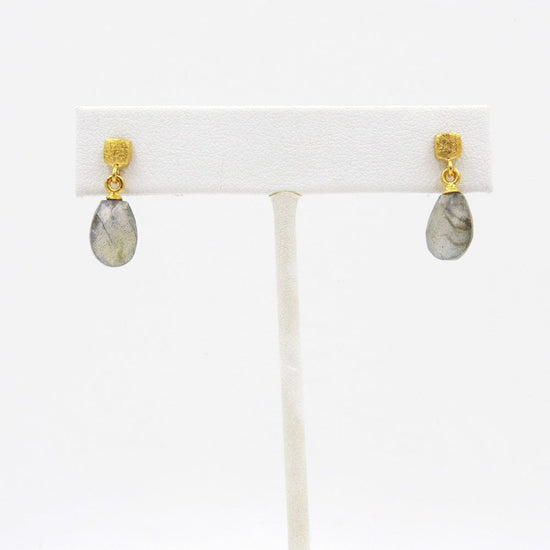 Load image into Gallery viewer, EAR-GPL GOLD CUBE FACETED LABRADORITE EARRINGS
