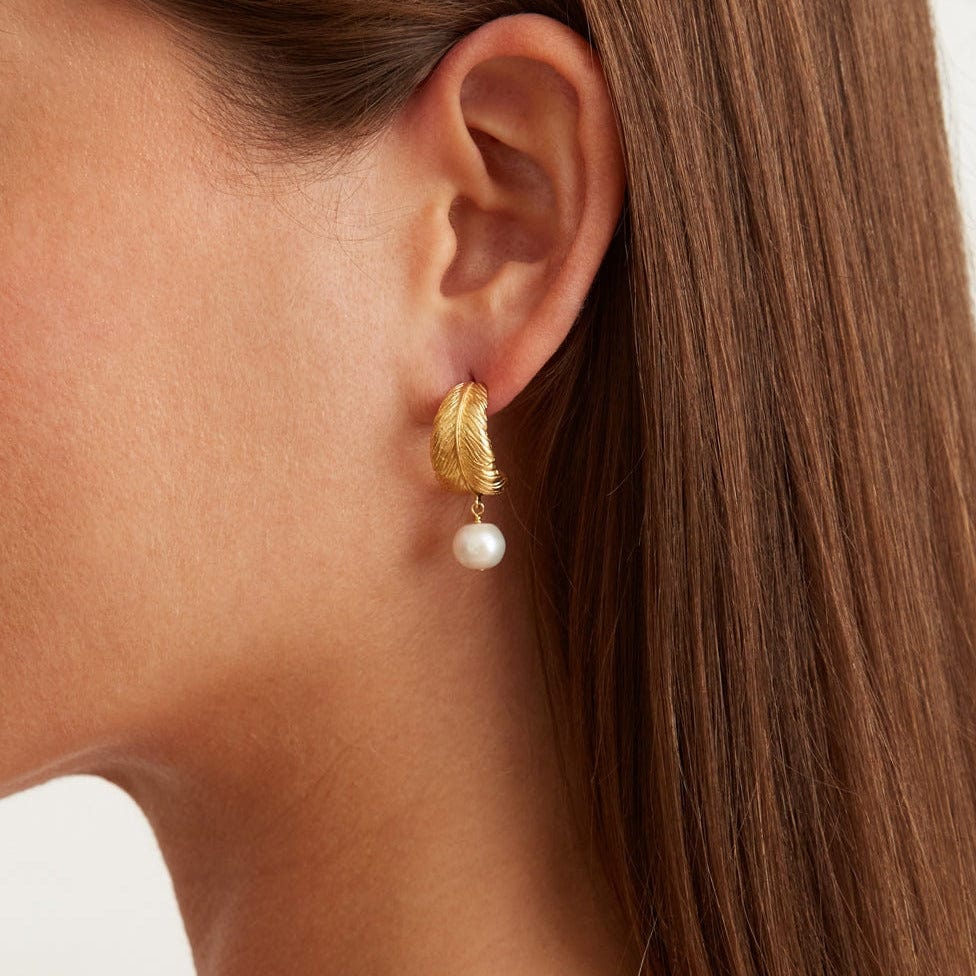 
                      
                        EAR-GPL Gold Feather Pearl Drop Hoops
                      
                    