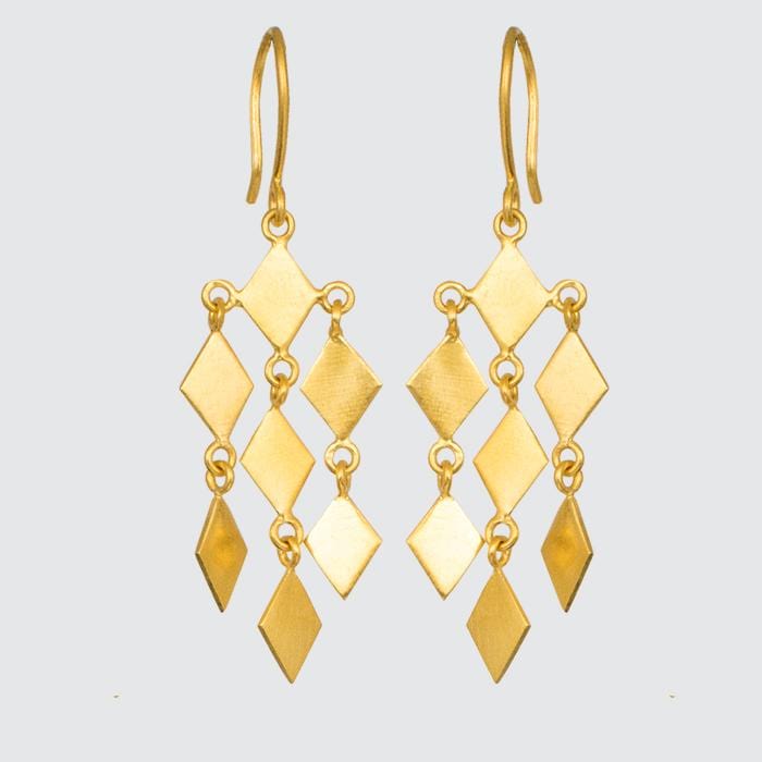 
                      
                        EAR-GPL Gold Plated Diamond Shaped Chandelier Earrings
                      
                    