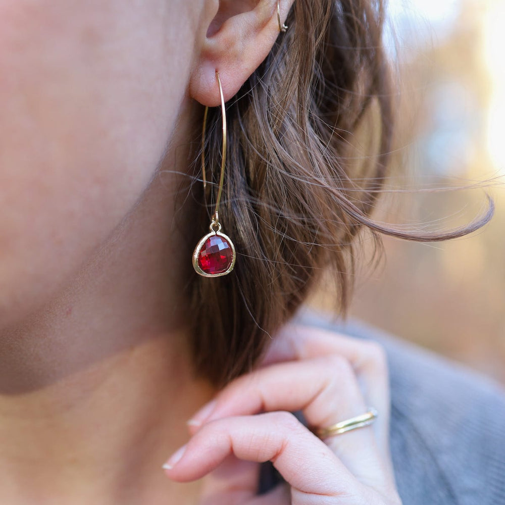 
                      
                        EAR-GPL Gold Plated Fuchsia Crystal Earring
                      
                    