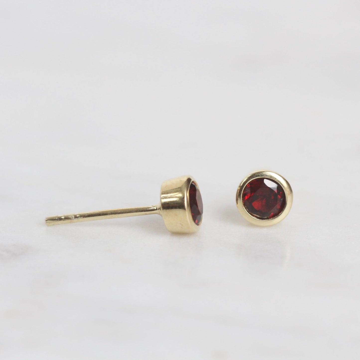 EAR-GPL Gold Plated Mini African Garnet Dot Post Earrings
