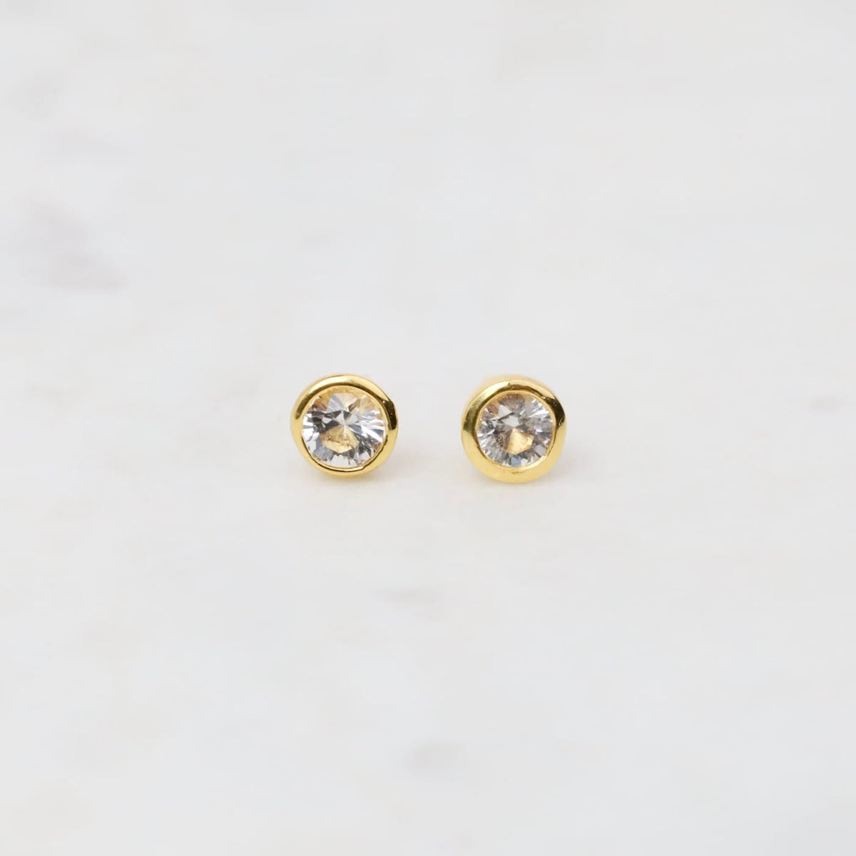 EAR-GPL Gold Plated Mini Bezel Set White Topaz Dot Earrings