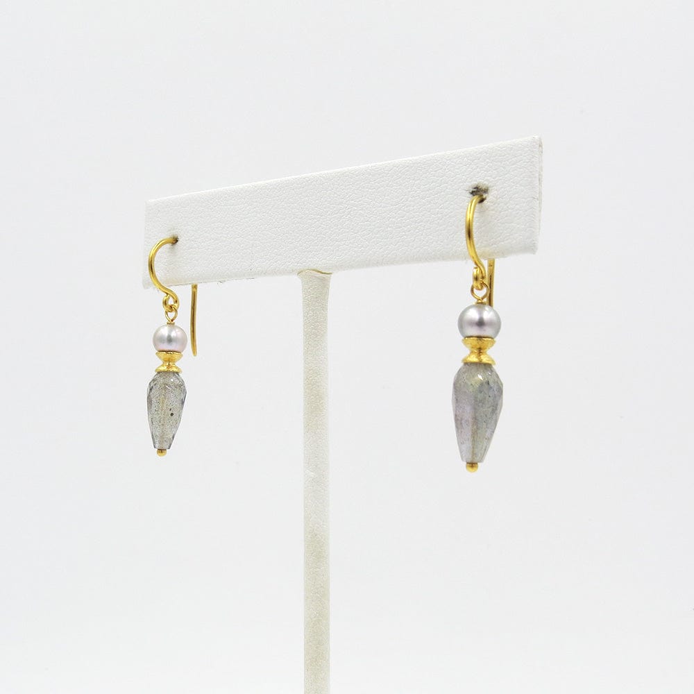 
                  
                    EAR-GPL GREY PEARL AND FACETED LABRADORITE DROP EARRINGS
                  
                