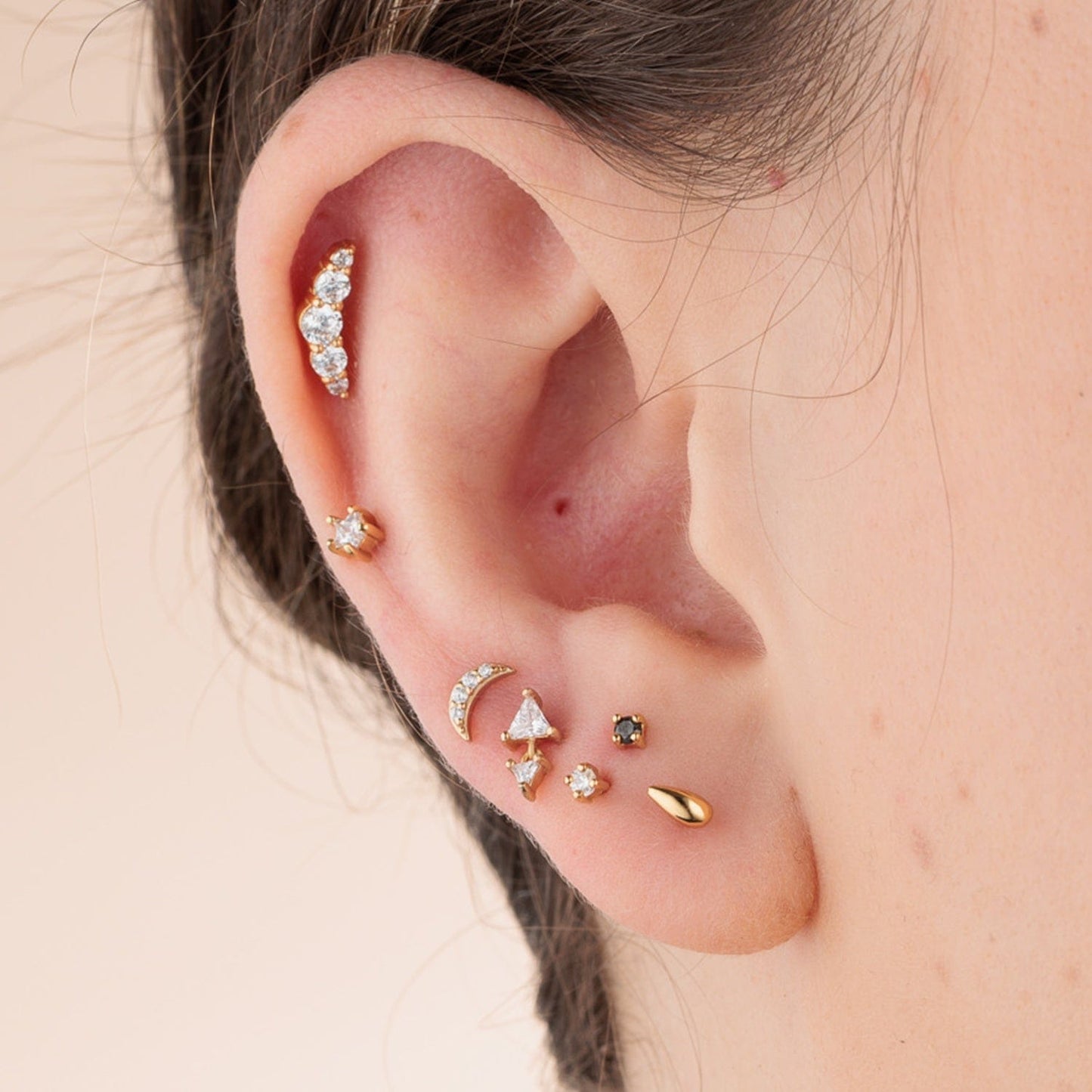 EAR-GPL Helix Curve Sparkling Single Flat Back Earring