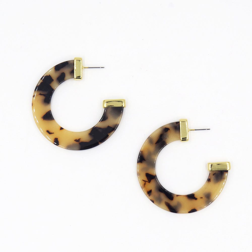 
                      
                        EAR-GPL HONEY TORTOISE CAP RESIN HOOP EARRING 50mm
                      
                    