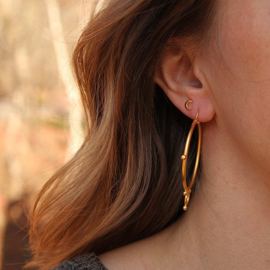 EAR-GPL Large Hoops with Ring and Balls - Gold Plated