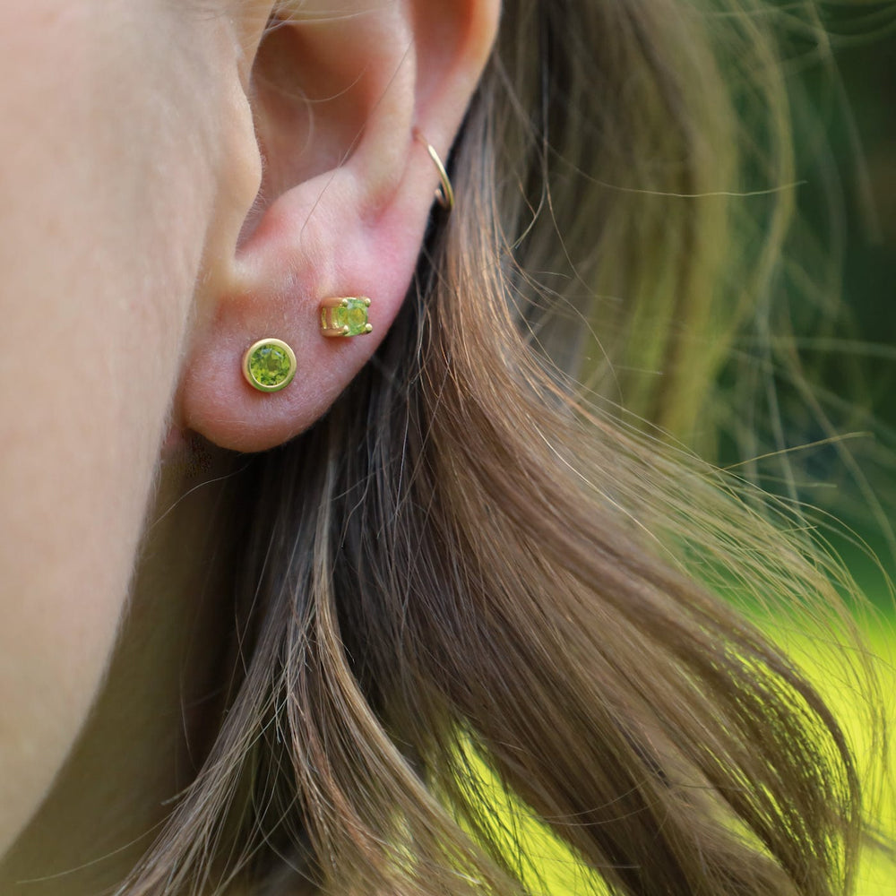 
                      
                        EAR-GPL Mini Peridot Post Earring ~ Gold Plated
                      
                    