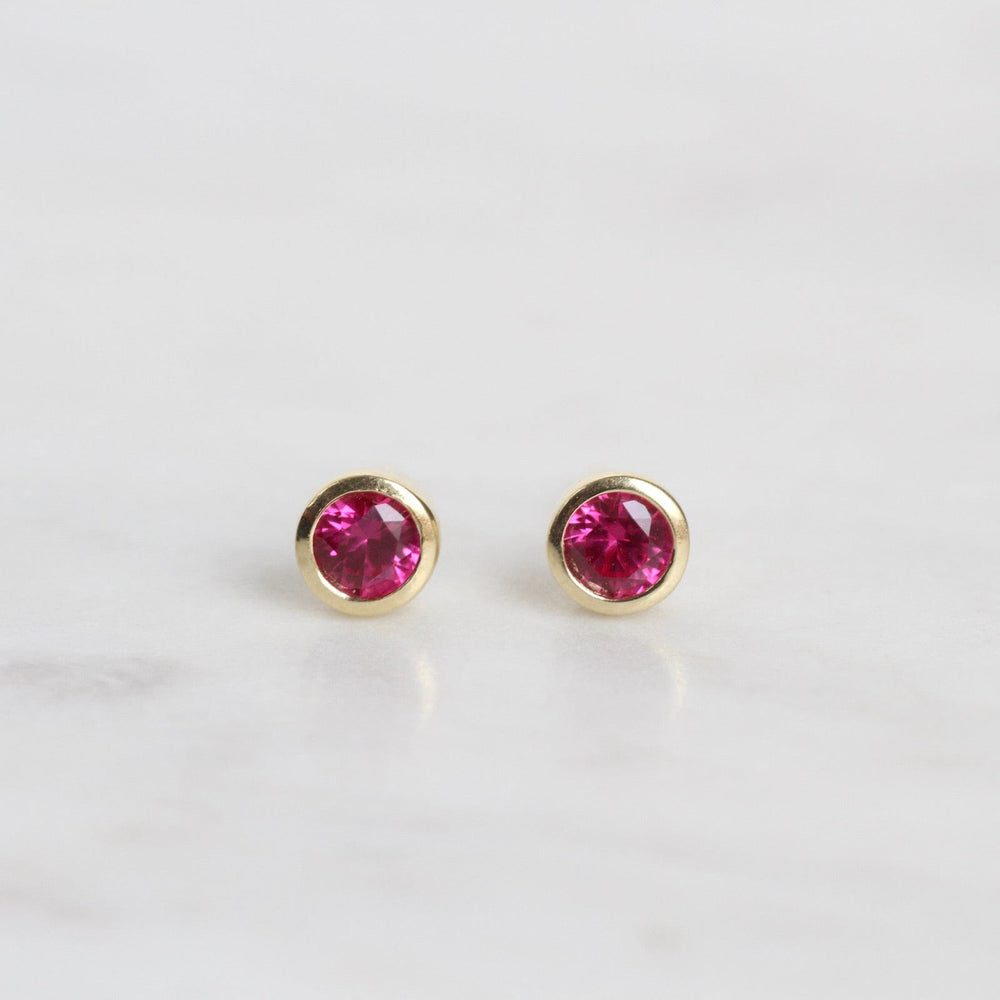 
                      
                        EAR-GPL Mini Synthetic Red Ruby Dot Post Earrings ~ Gold Plated
                      
                    