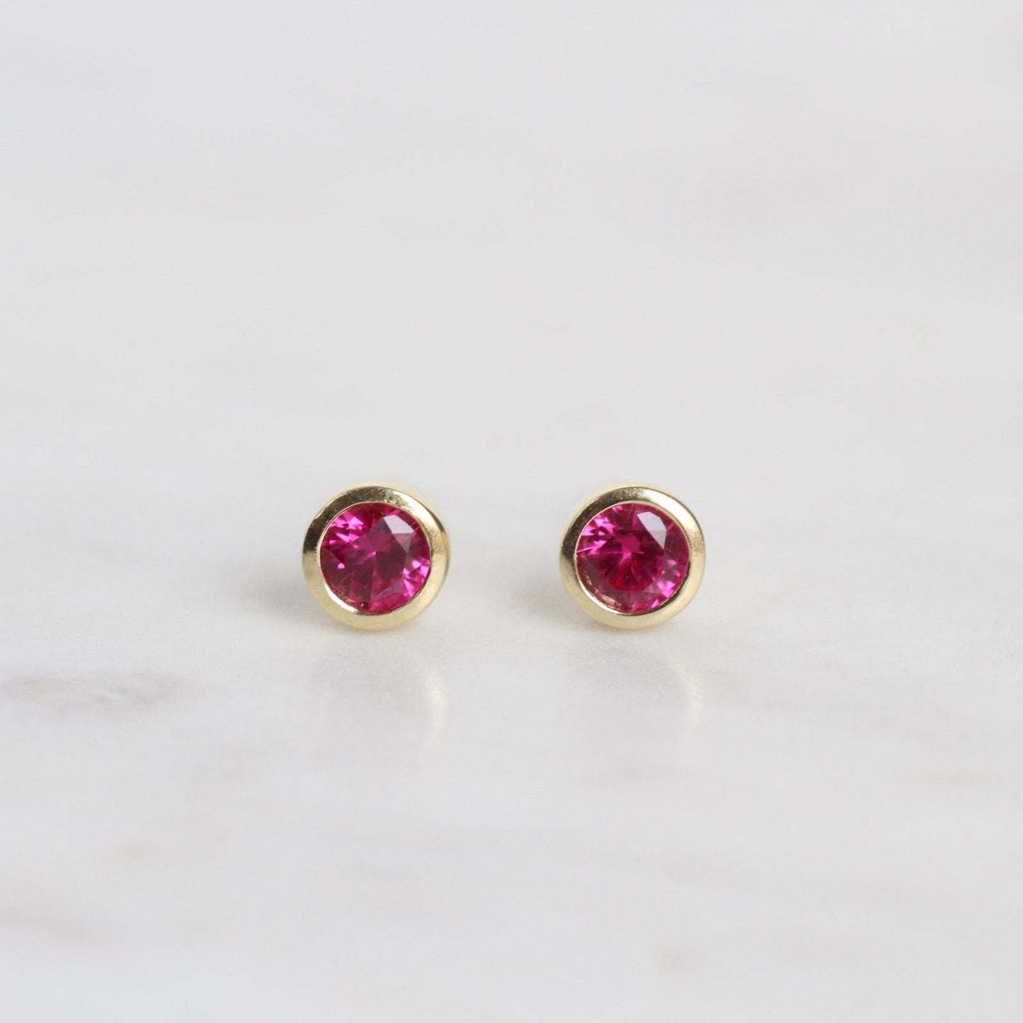 EAR-GPL Mini Synthetic Red Ruby Dot Post Earrings ~ Gold Plated