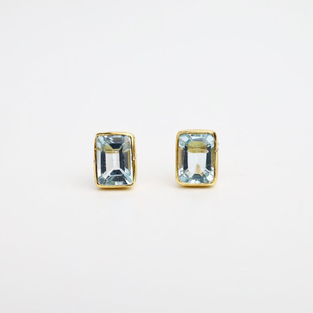 
                      
                        EAR-GPL Natural Blue Topaz Baguette Stud Earrings
                      
                    