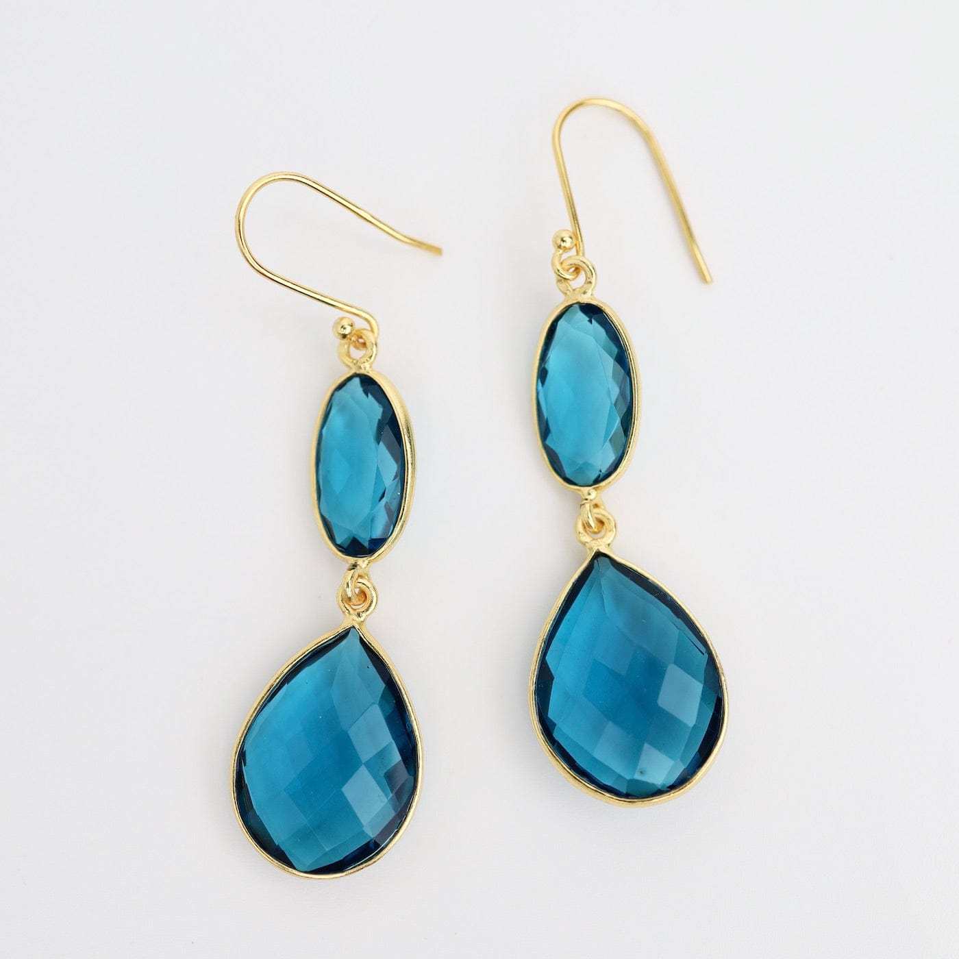 EAR-GPL Oval Teardrop Apatite Earrings