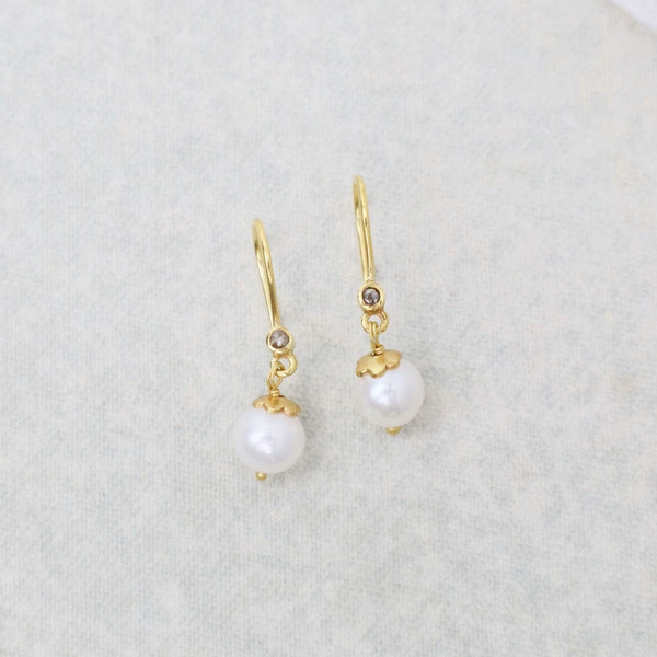 アクセサリー petal french hook earrings Petal French-wires - Etsy