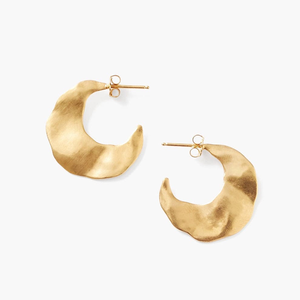 
                      
                        EAR-GPL Petite Gold Crescent Wave Earrings
                      
                    