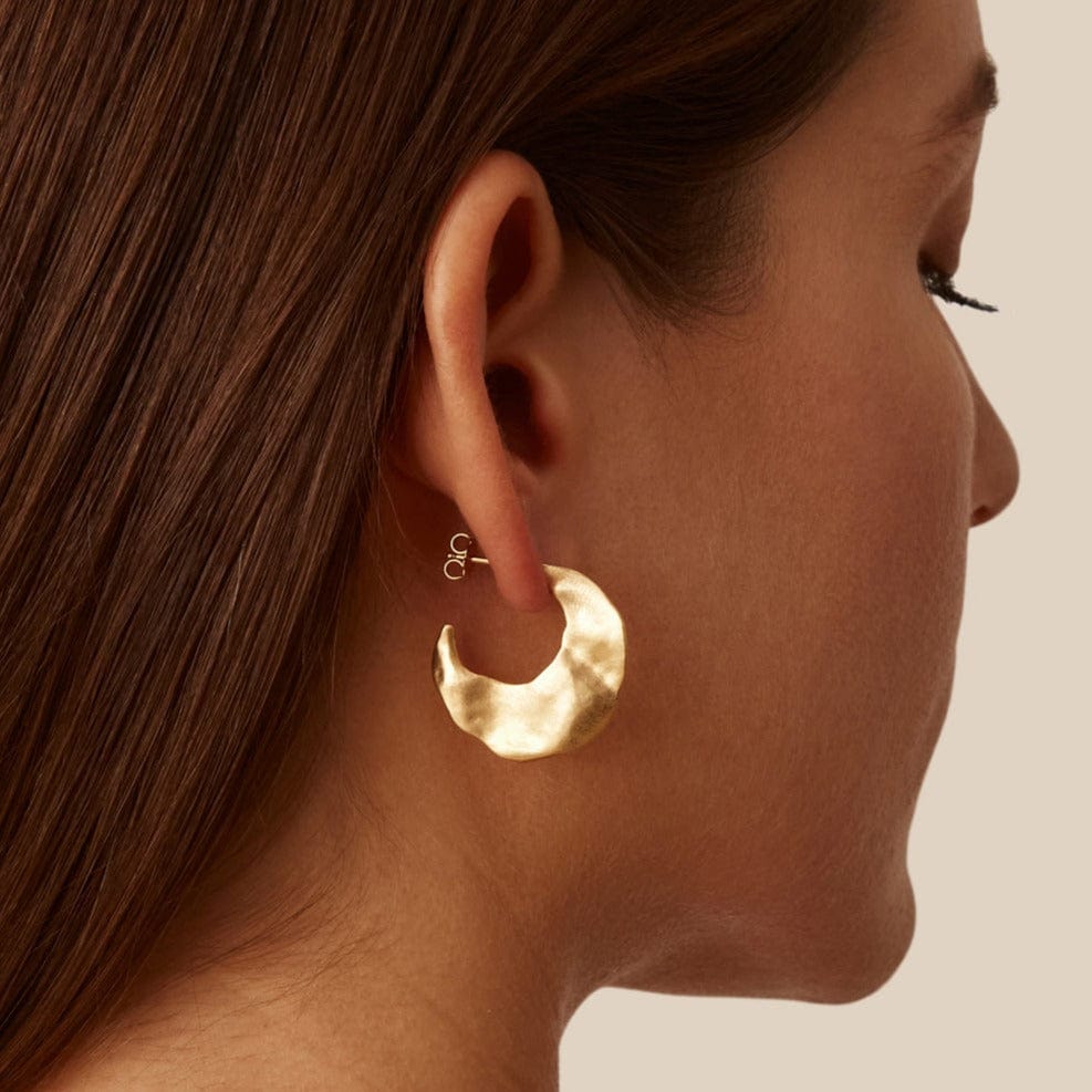 EAR-GPL Petite Gold Crescent Wave Earrings
