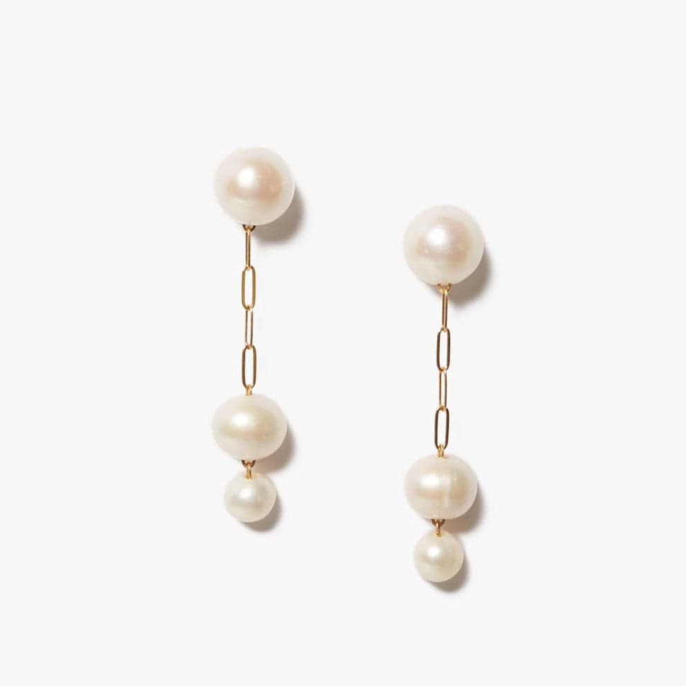 
                      
                        EAR-GPL Phoebe Tiered Drop Earrings White Pearl
                      
                    