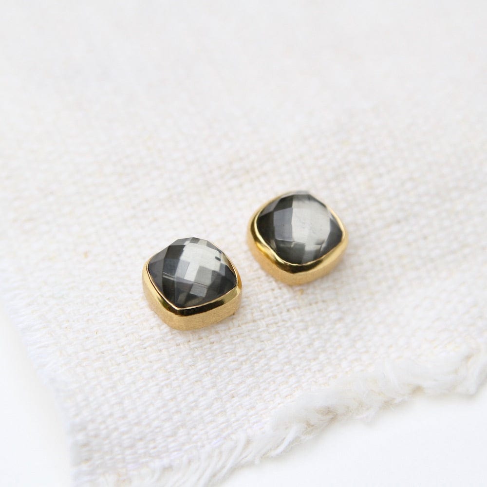 Load image into Gallery viewer, EAR-GPL Pyrite Asha Square Studs
