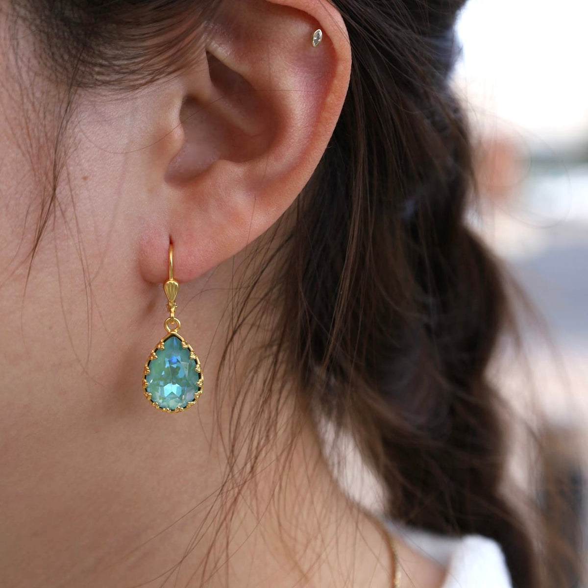 EAR-GPL Sage Crystal Teardrop Earrings - Gold Plate