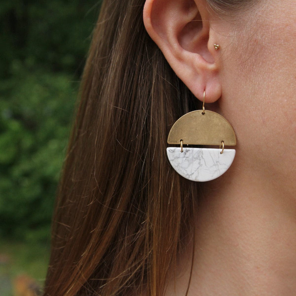 EAR-GPL Scout Stone Full Moon Earring - Howlite/Gold