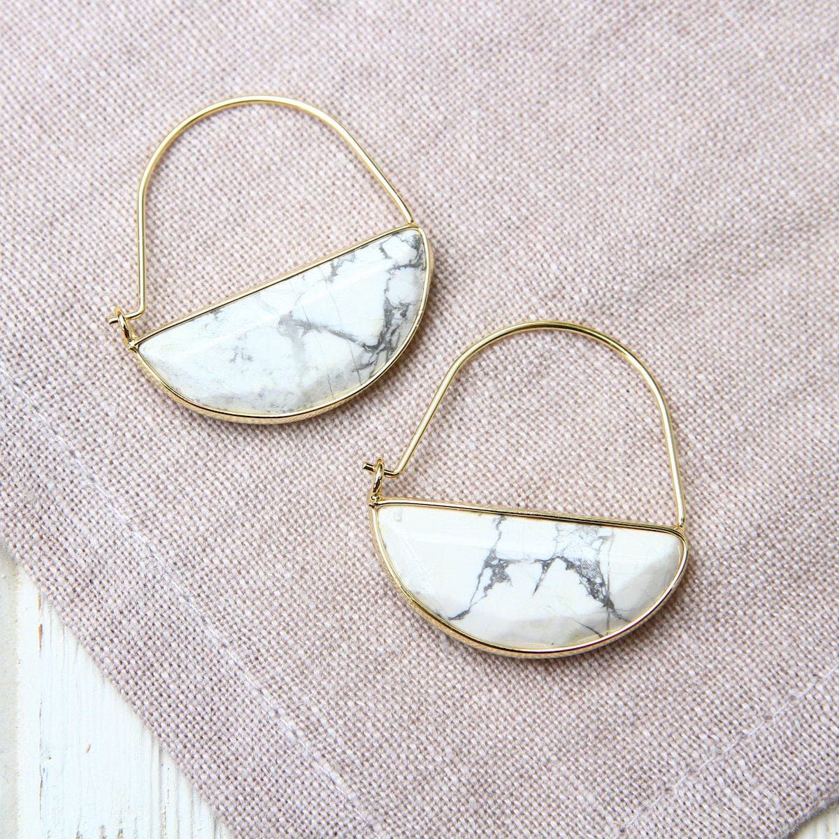 EAR-GPL Scout Stone Prism Hoop - Howlite/Gold