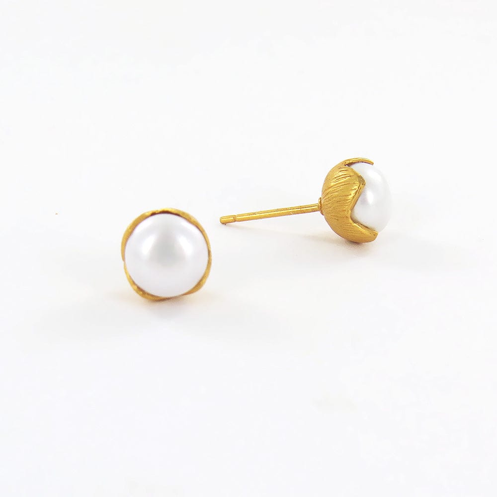 
                      
                        EAR-GPL Small Penelope Stud with Pearl
                      
                    