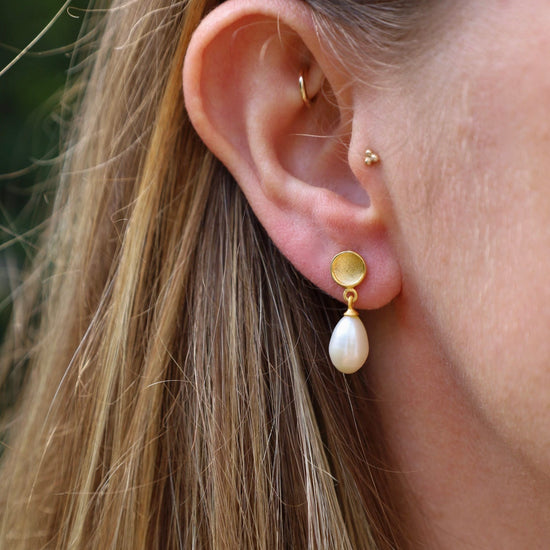 Alice Gold Freshwater Baroque Pearl Earrings