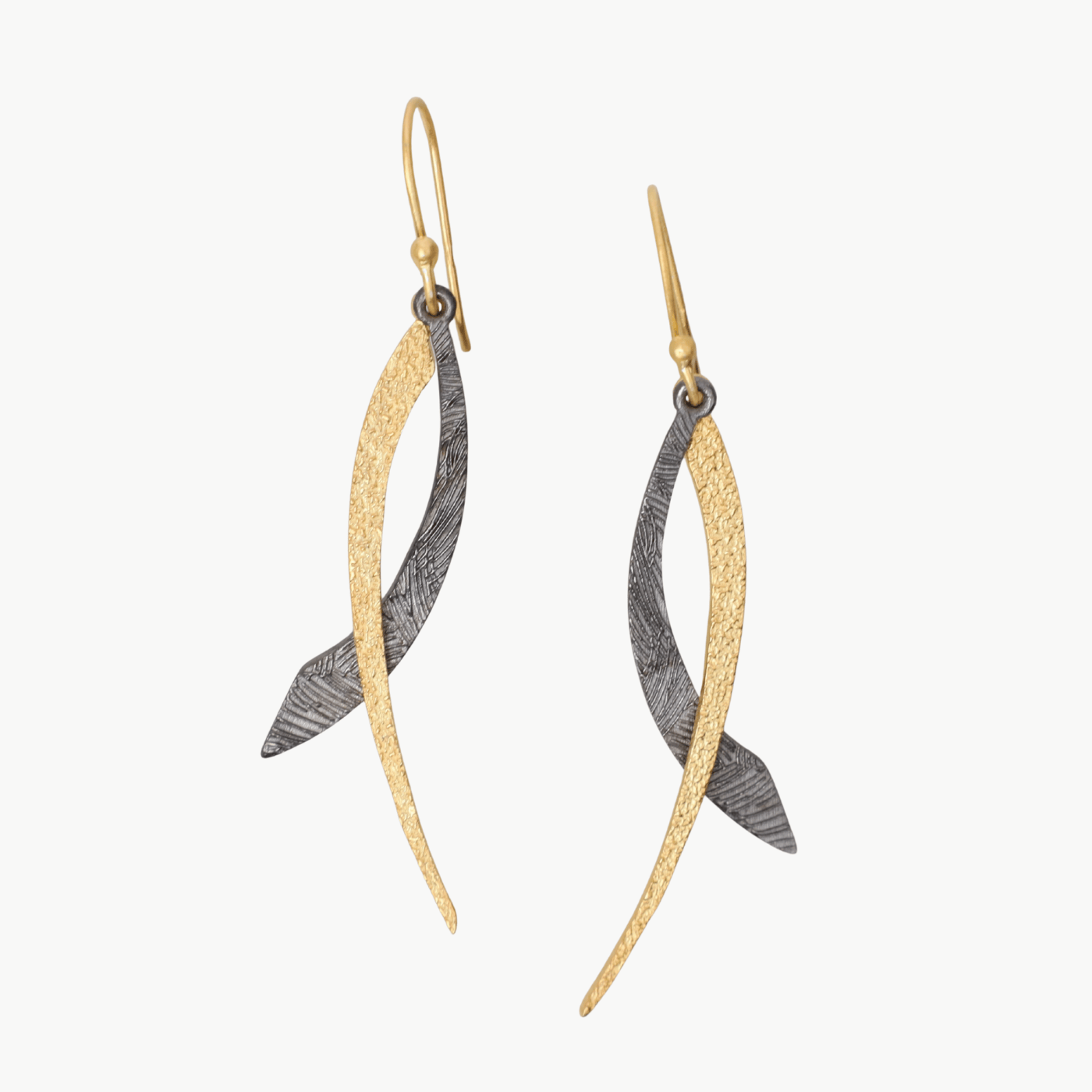 EAR-GPL Two Tone Gold and Black Swing Dangle Earrings
