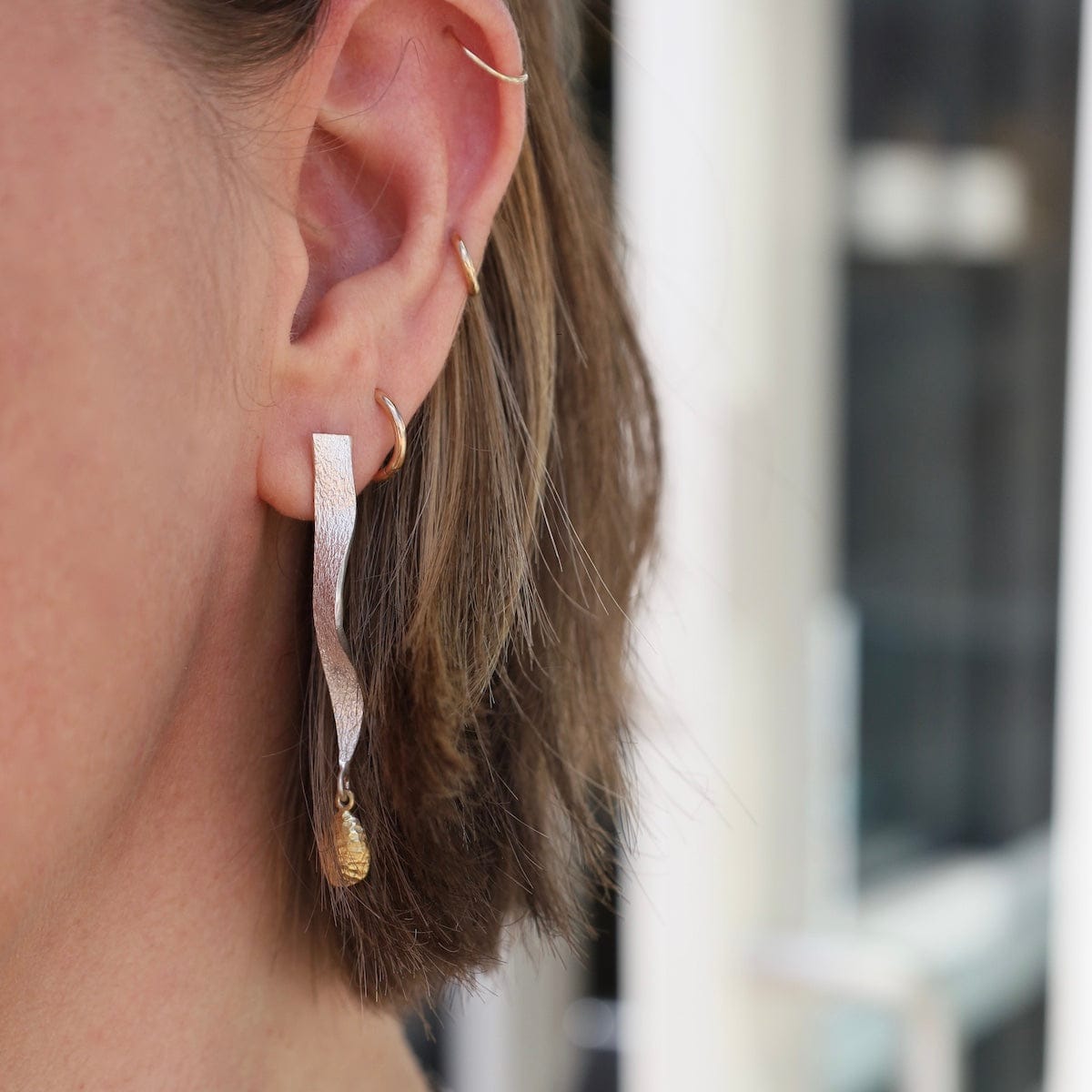 EAR-GPL Two Tone Wave Post Earrings