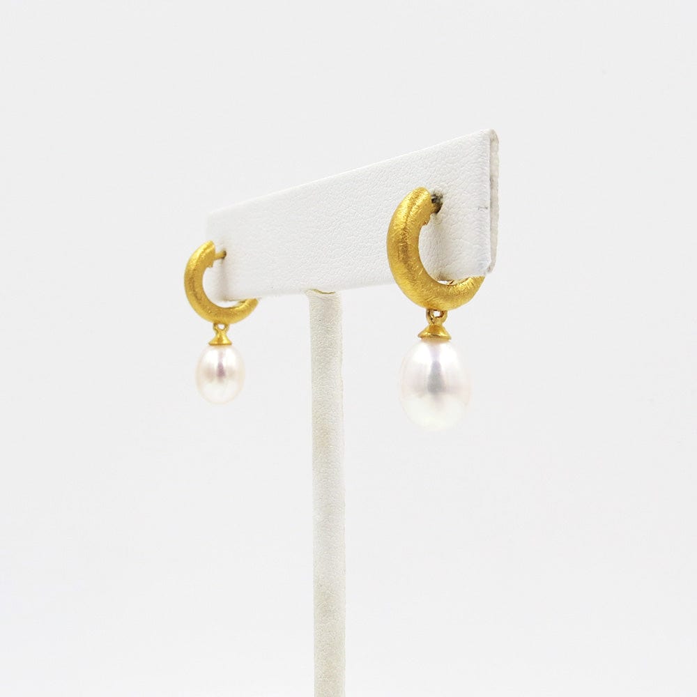 
                  
                    EAR-GPL White Pearl Huggie Hoop Earrings
                  
                