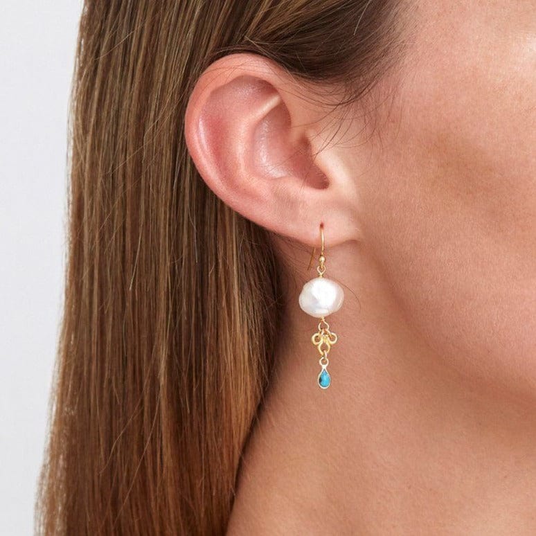 EAR-GPL White Pearl & Turquoise Loop Earrings