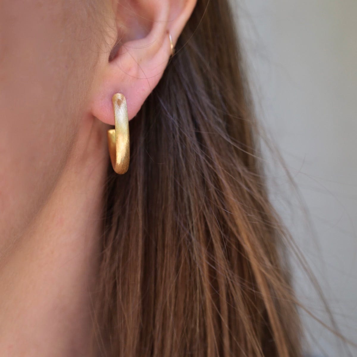 EAR-GPL Yael Small Round Hoop