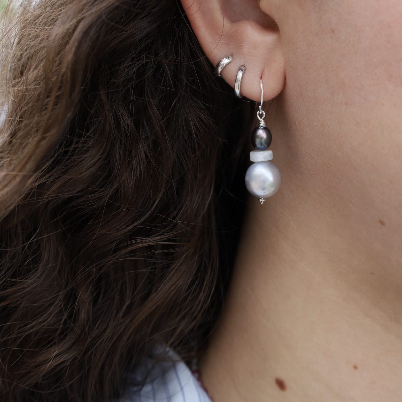 EAR Grey Pearl Drop Earrings