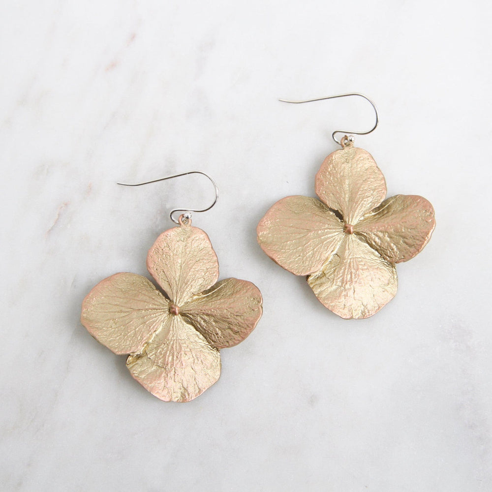 EAR Hydrangea Large Drop Earring