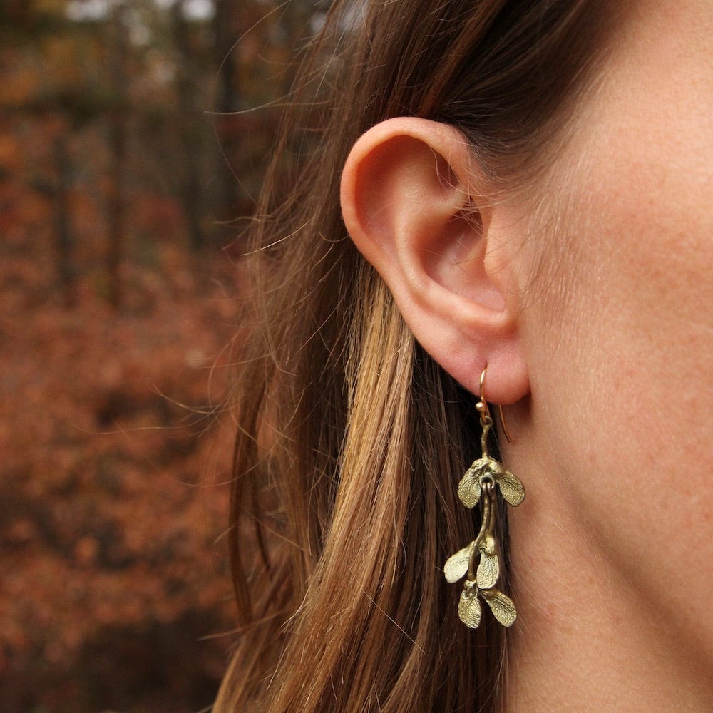 EAR JAPANESE MAPLE WIRE EARRINGS