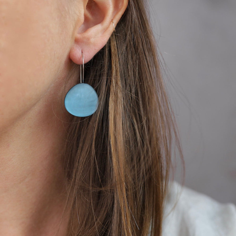 EAR-JM Aqua Round Resin Earrings